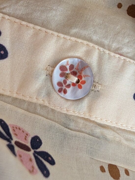 NWT Farm Rio Ainika Chill Blouse | Size M | Anthropologie - Picture 12 of 13